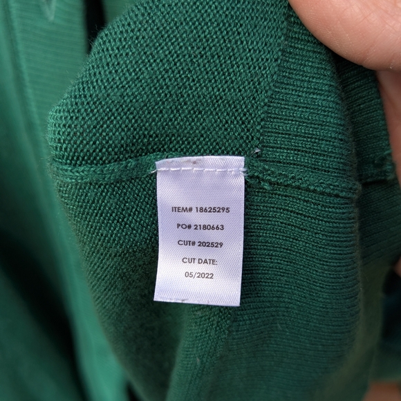 Torrid Disney Women's Green Cardigan Mickey Embroidery Size 3X 22-24 Christmas - Picture 11 of 14